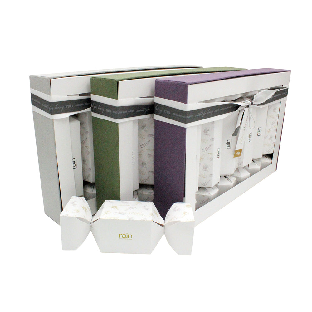 
                      
                        christmas cracker box set
                      
                    